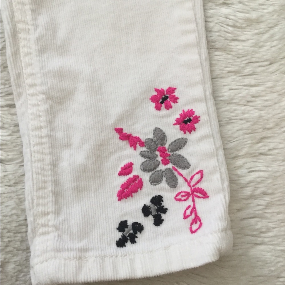 Corduroy embroidered white pants - Picture 4 of 8